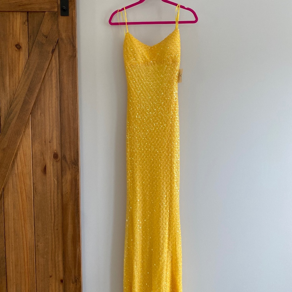 Windsor Yellow Sequin Backless Prom Dress